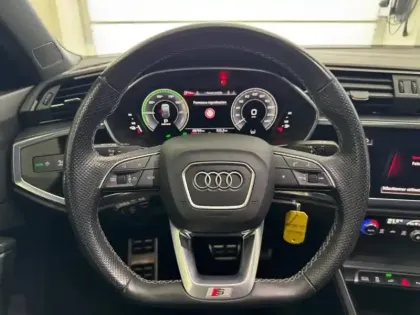 Photo 13 Audi Q3  Sportback 45 TFSI e 245ch S line S tronic 6