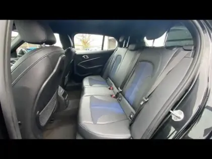 Photo 10 BMW Serie 1 Série 1 116iA 109ch M Sport DKG7