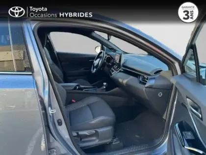 Photo 5 Toyota C-HR  1.8 Hybride 122ch Design E-CVT