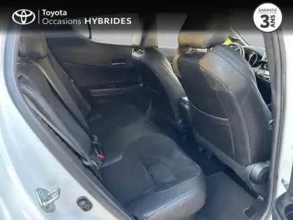 Photo 6 Toyota C-HR  1.8 Hybride 122ch Collection E-CVT