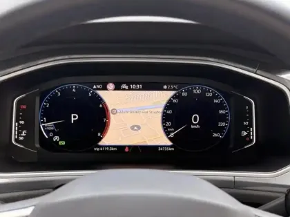 Photo 12 Volkswagen T-roc  1.5 TSI EVO 150ch Style DSG7