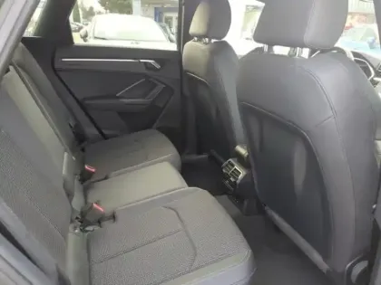 Photo 17 Audi Q3  35 TFSI 150ch S line S tronic 7