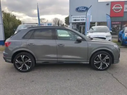 Photo 15 Audi Q3  35 TFSI 150ch S line S tronic 7