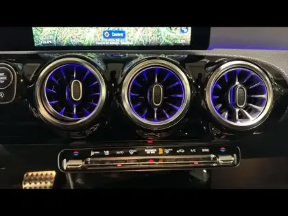 Photo 12 Mercedes CLA  200 163ch AMG Line 7G-DCT