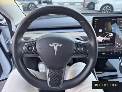 Photo 11 Tesla Model 3  Long-Range Dual Motor AWD
