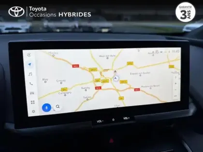 Photo 10 Toyota C-HR  2.0 Hybride Rechargeable 225ch Graphic MY26