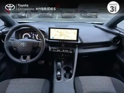 Photo 11 Toyota C-HR  2.0 Hybride Rechargeable 225ch Graphic MY26