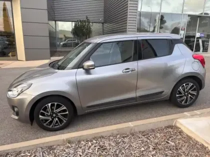 Photo 8 Suzuki Swift  1.2 Dualjet Hybrid 83ch Pack