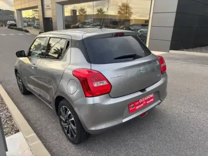 Photo 7 Suzuki Swift  1.2 Dualjet Hybrid 83ch Pack