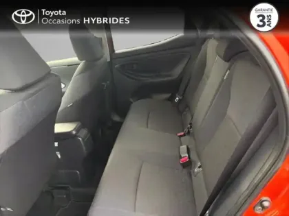 Photo 11 Toyota Yaris  116h Dynamic MY22 ORANGE COLORADO