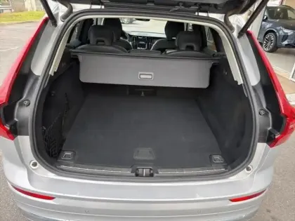 Photo 10 Volvo Xc60  T8 Hybride Rechargeable 310 + 145ch Ultra Style Chrome Geartronic 8 AWD