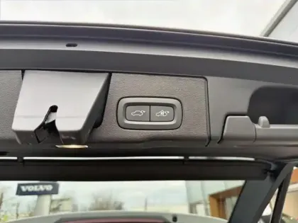 Photo 11 Volvo Xc60  T8 Hybride Rechargeable 310 + 145ch Ultra Style Chrome Geartronic 8 AWD