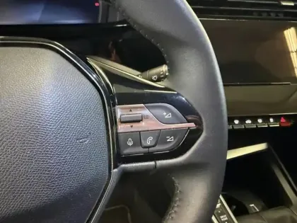 Photo 11 Peugeot 308  1.2 PureTech 130ch S&S Allure Pack