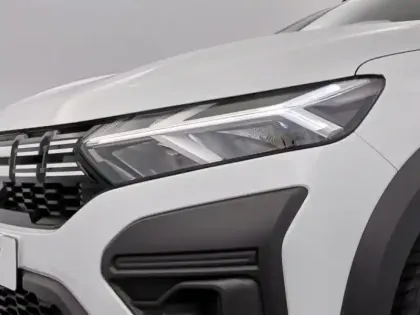 Photo 10 Dacia Jogger  1.0 ECO-G 100ch Essential 5 places