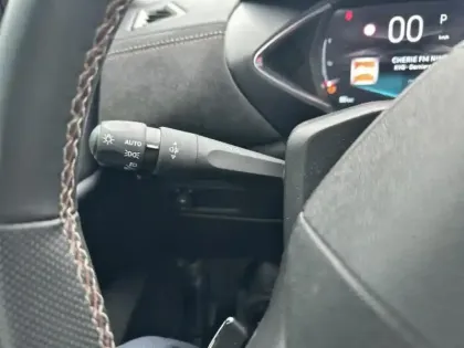 Photo 14 DS DS 3  1.2 PureTech 130ch Performance Line Automatique