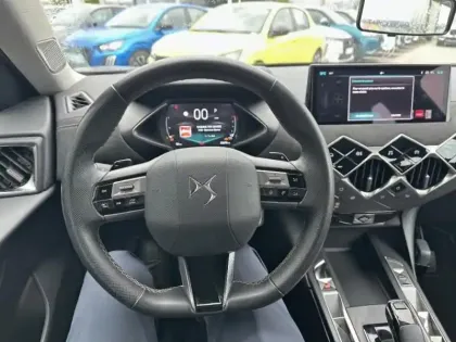 Photo 11 DS DS 3  1.2 PureTech 130ch Performance Line Automatique