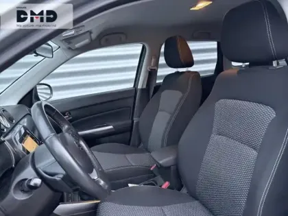 Photo 8 Suzuki Vitara  1.4 Boosterjet Hybrid 129ch Privilège Auto