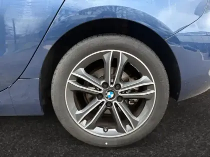 Photo 13 BMW Serie 1 Gén. III (F40) Ph1 Edition Sport 5