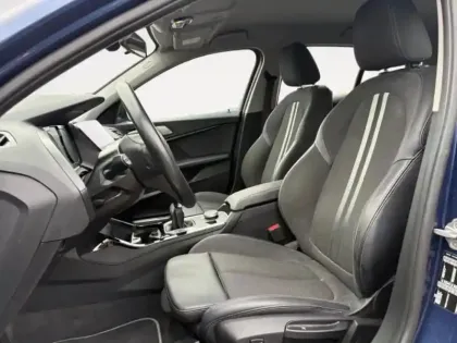 Photo 8 BMW Serie 1 Gén. III (F40) Ph1 Edition Sport 5