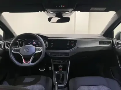 Photo 7 Volkswagen Polo  2.0 TSI 207ch GTI DSG7