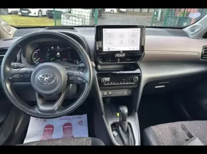 Photo 11 Toyota Yaris  Cross 116h Collection AWD-i MY22