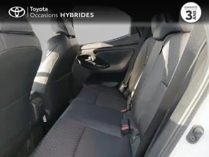 Photo 11 Toyota Yaris  116h Collection 5p