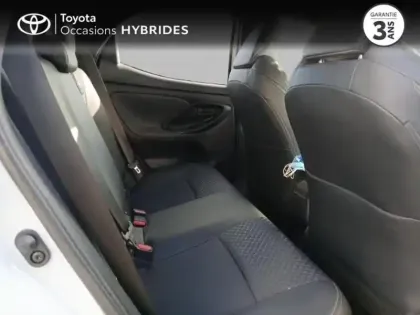 Photo 6 Toyota Yaris  116h Collection 5p