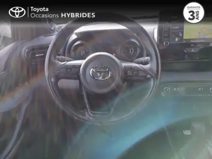 Photo 8 Toyota Yaris  116h Collection 5p