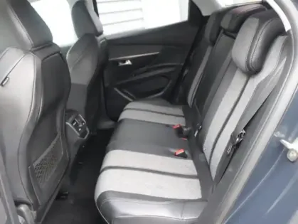 Photo 8 Peugeot 3008  1.2 PureTech 130ch Allure S&S EAT6