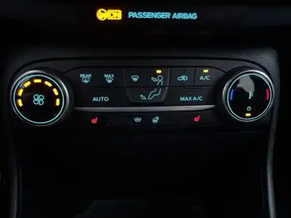 Photo 14 Ford Fiesta  1.0 EcoBoost Hybrid 125ch ST-Line 5p