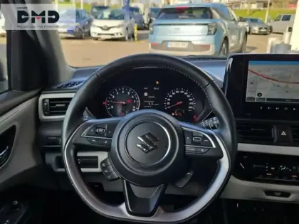 Photo 6 Suzuki Swift  1.2 Hybrid 83ch Privilège Auto