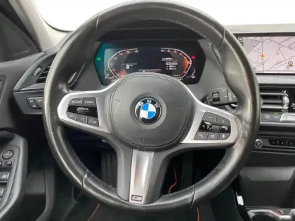 Photo 11 BMW Serie 1 Série 1 118iA 136ch Edition Sport DKG7