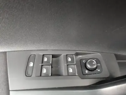 Photo 14 Volkswagen Polo  1.0 75ch Confortline