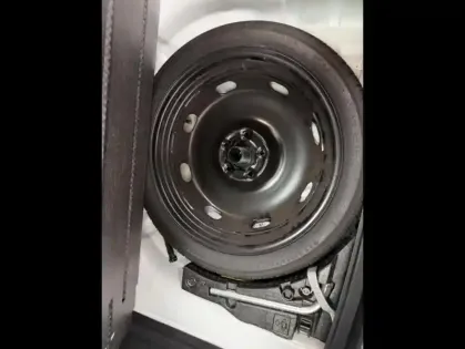 Photo 14 Volkswagen T-roc  1.0 TSI 110ch Life Plus