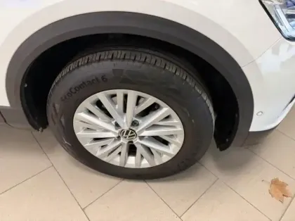 Photo 5 Volkswagen T-roc  1.0 TSI 110ch Life Plus