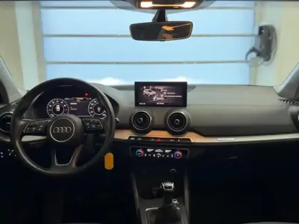 Photo 12 Audi Q2  30 TFSI 110ch Business line