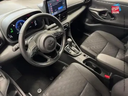 Photo 14 Toyota Yaris  116h Design 5p MY25