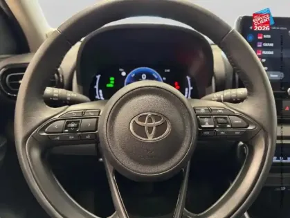 Photo 11 Toyota Yaris  116h Design 5p MY25