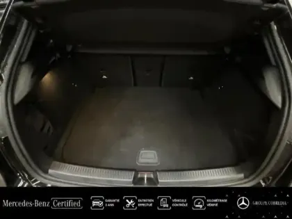 Photo 11 Mercedes Classe A  180 136ch AMG Line 7G-DCT