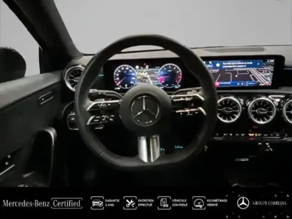 Photo 6 Mercedes Classe A  180 136ch AMG Line 7G-DCT