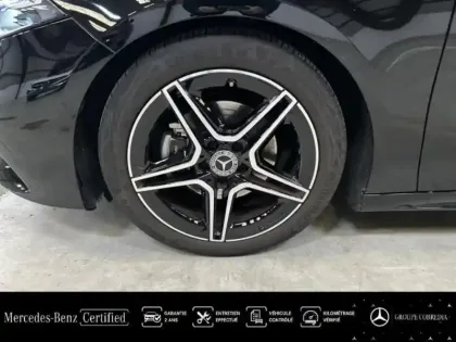 Photo 12 Mercedes Classe A  180 136ch AMG Line 7G-DCT