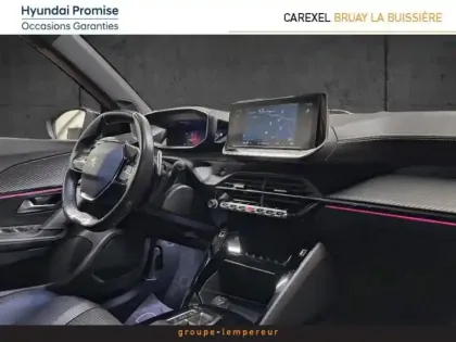 Photo 7 Peugeot 2008  1.5 BlueHDi 130ch S&S GT EAT8