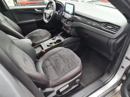 Photo 10 Ford Kuga  2.5 Duratec 190ch FHEV E85 ST-Line X BVA