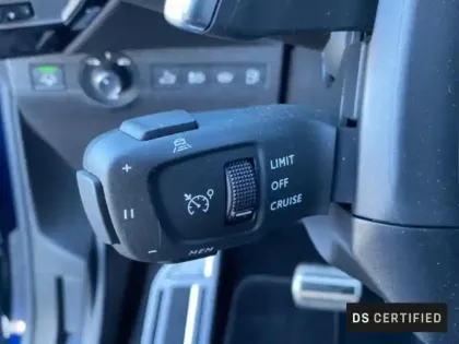 Photo 13 DS Ds 7  E-TENSE 4x4 360ch La Premiere