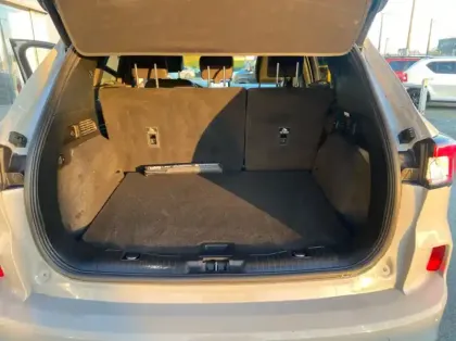 Photo 10 Ford Kuga 2.5 Duratec 190ch FHEV E85 Graphite Tech Edition BVA