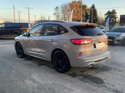 Photo 12 Ford Kuga 2.5 Duratec 190ch FHEV E85 Graphite Tech Edition BVA