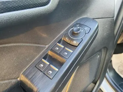 Photo 5 Ford Kuga 2.5 Duratec 190ch FHEV E85 Graphite Tech Edition BVA