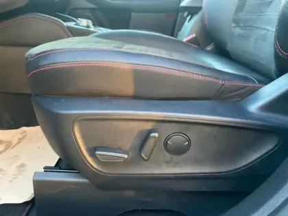 Photo 16 Ford Kuga 2.5 Duratec 190ch FHEV E85 Graphite Tech Edition BVA