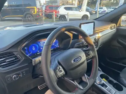 Photo 6 Ford Kuga 2.5 Duratec 190ch FHEV E85 Graphite Tech Edition BVA