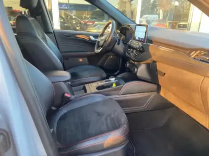 Photo 23 Ford Kuga 2.5 Duratec 190ch FHEV E85 Graphite Tech Edition BVA